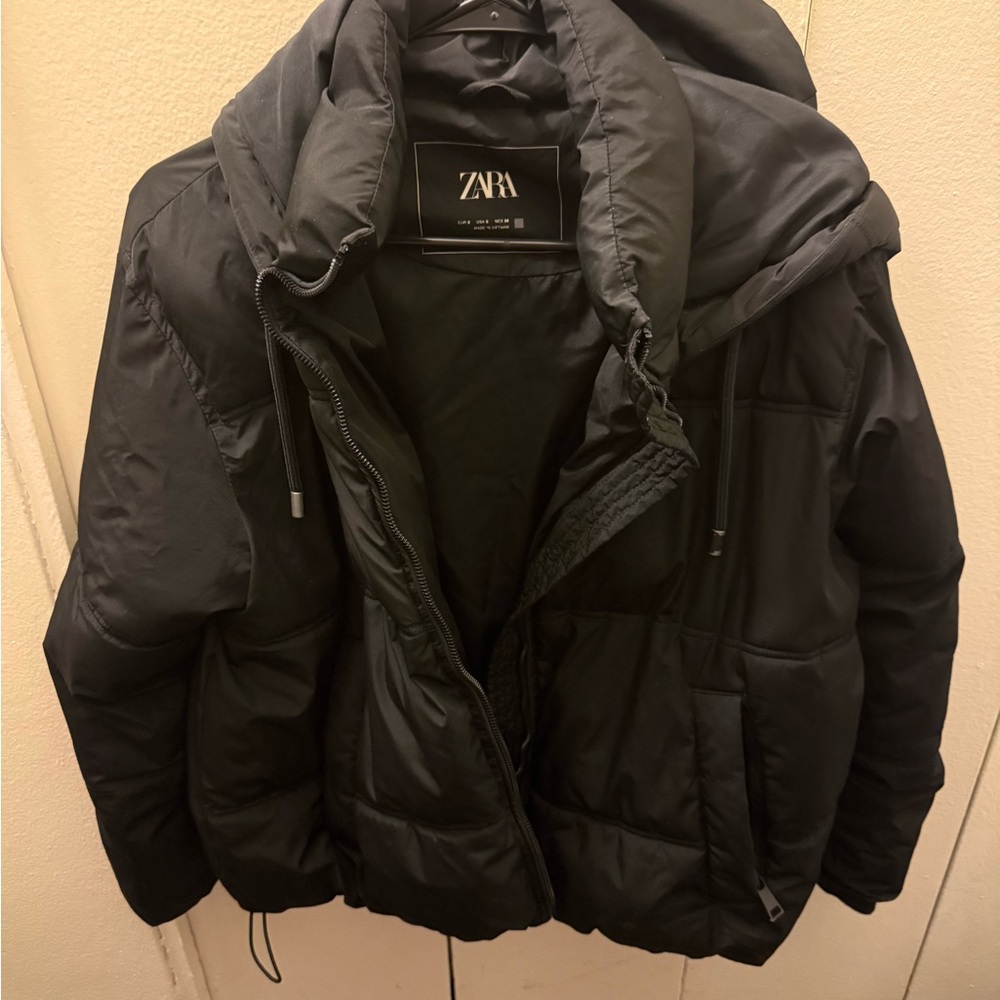 Zara women’s Charcoal Puffer Coat